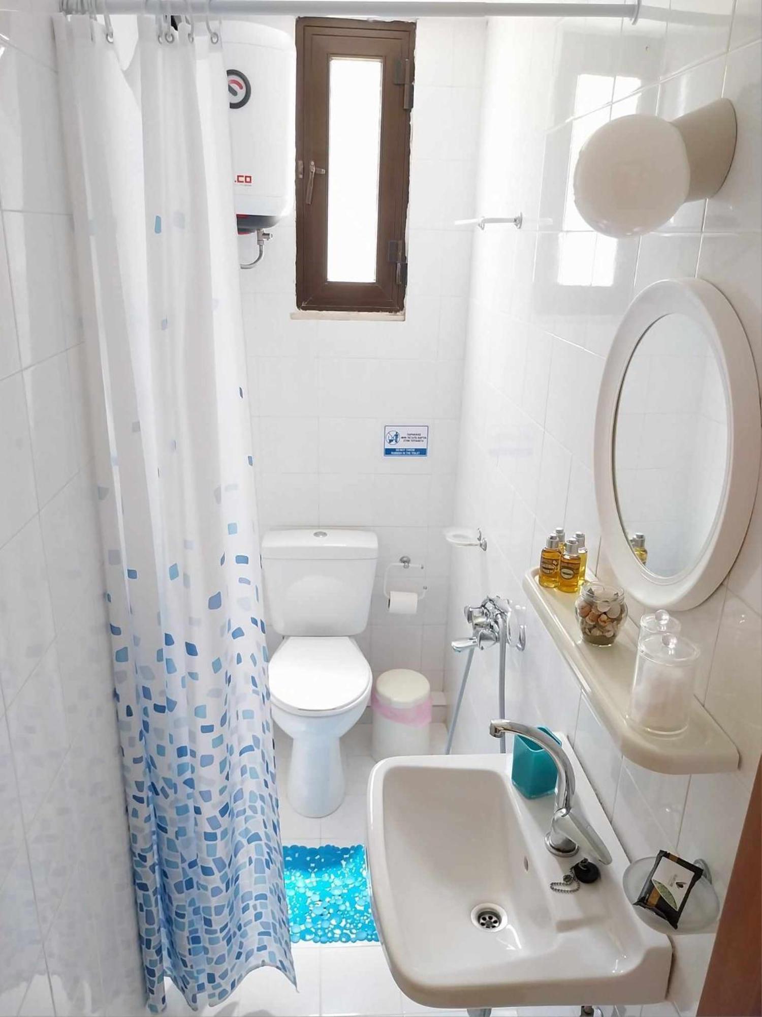 Daphnes Apartments Ratzaklíon エクステリア 写真